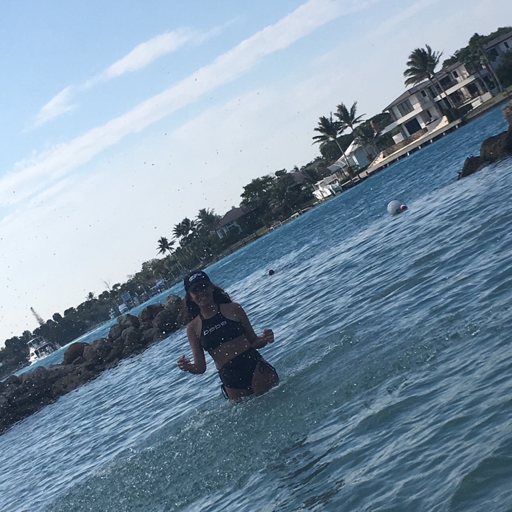 Meet your Posher, Chassidy